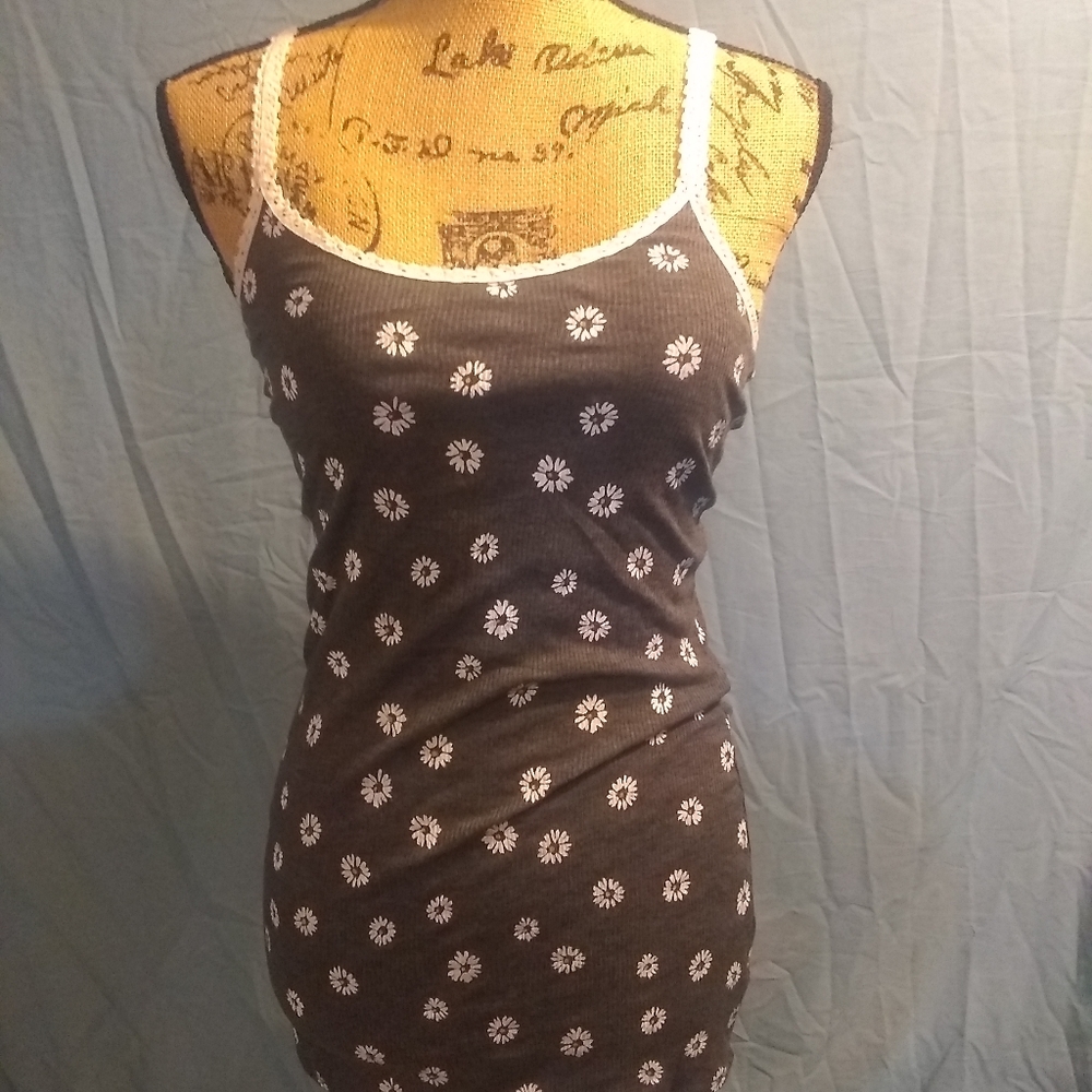 Pink Republic beautiful tank top size medium